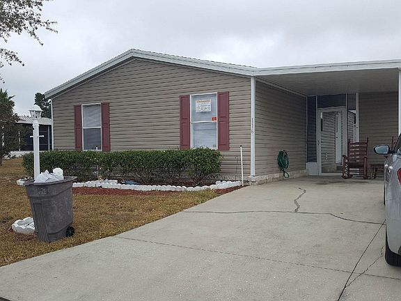 extra parking pad, park up to 3 cars