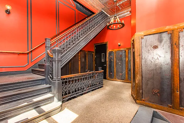 Rented by MySpaceNYC | media 11