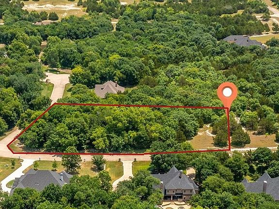 2nd image of Valley Oak Ct