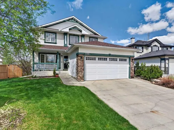 230 E Rocky Ridge Cv NW, Calgary, AB T3G 4L1