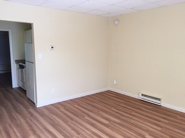 Living area! New Paint