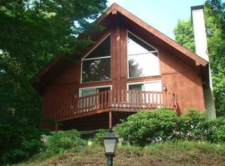 1339 Peninsula Dr, Central City, PA 15926