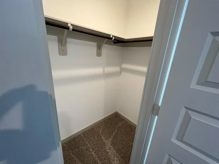 618 Thunder Cloud Dr — Photo 14