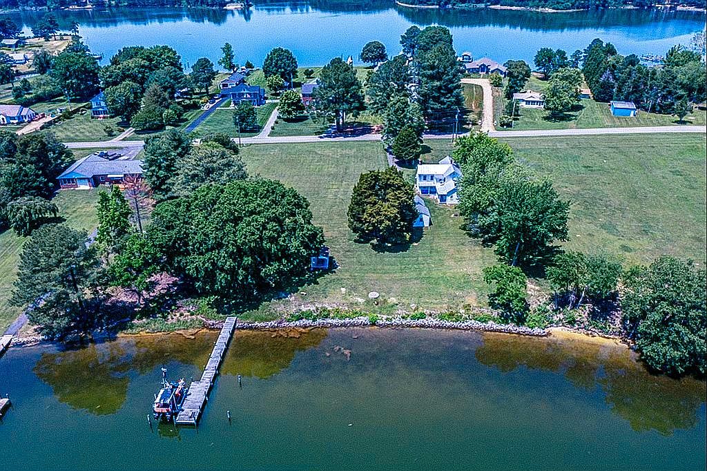 2974 Harryhogan Rd, Callao, VA 22435 Zillow