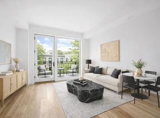764 Macon St #4R, Brooklyn, NY 11233