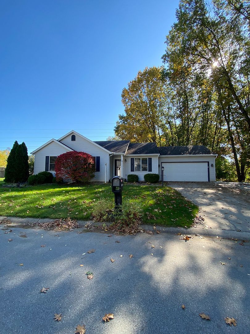 10876 Pewamo Dr, Osceola, IN 46561 Zillow