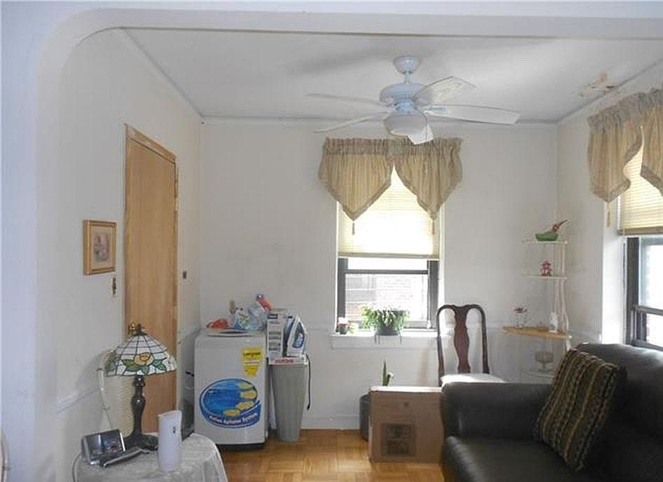 1st image of 470 N Broadway APT B1
