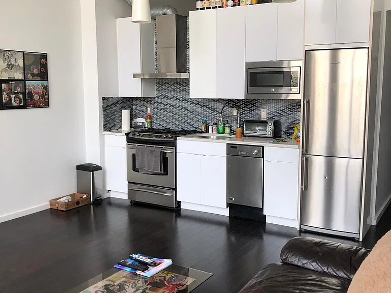 728 Market St #401 — Photo 15