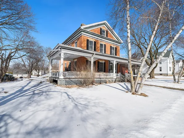 502 W Locust St, Polo, IL 61064