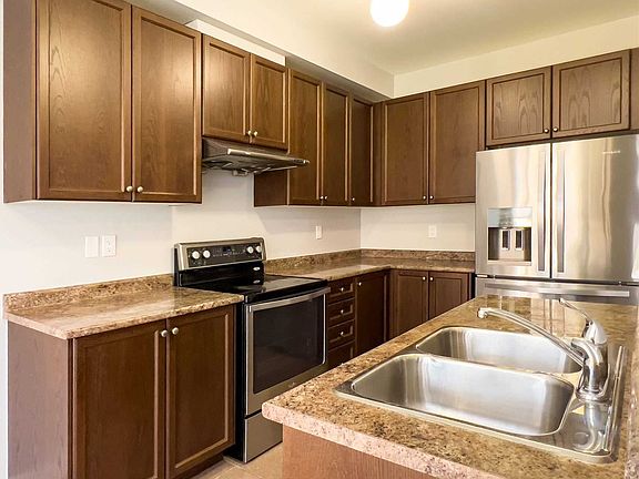 4th image of 3 Chesterwood Cres
