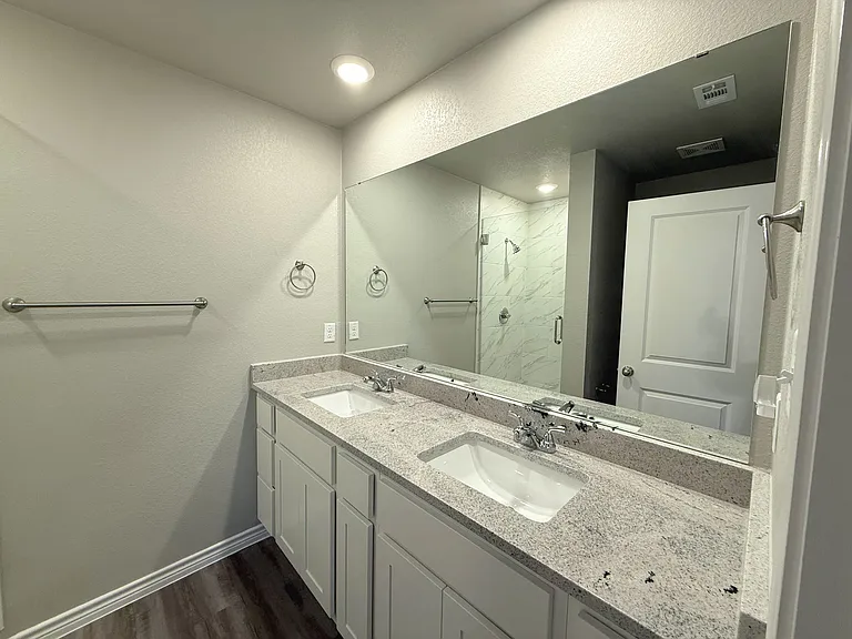 primary bath