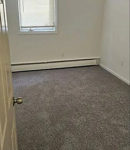 326 Pleasant Street — Photo 9
