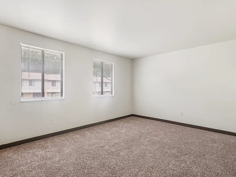 Valley Park Townhomes — Photo 17