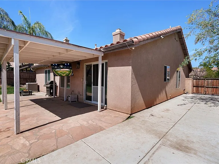 25349 Silverwood Ln — Photo 47
