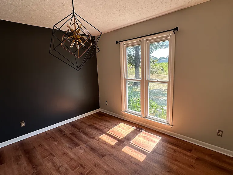 6338 Hawfield Dr — Photo 5