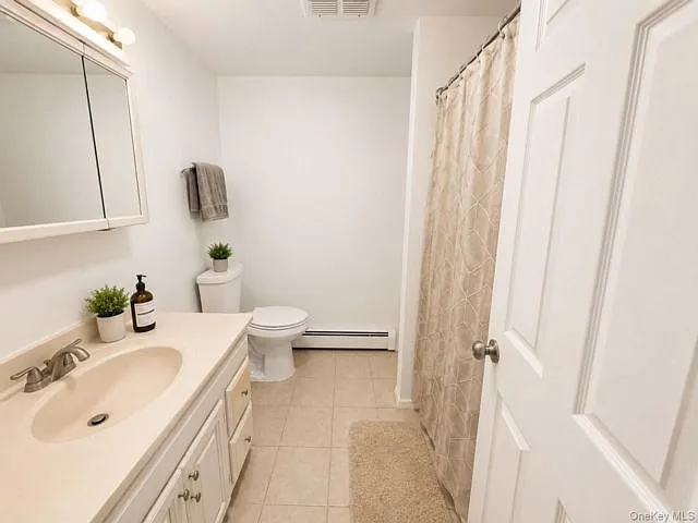 24 Vermont Dr #B — Photo 7