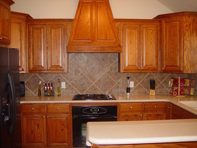 2nd image of 3816 Warrington Way
