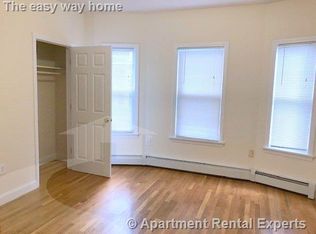 389 Columbia St #A, Cambridge, MA 02141