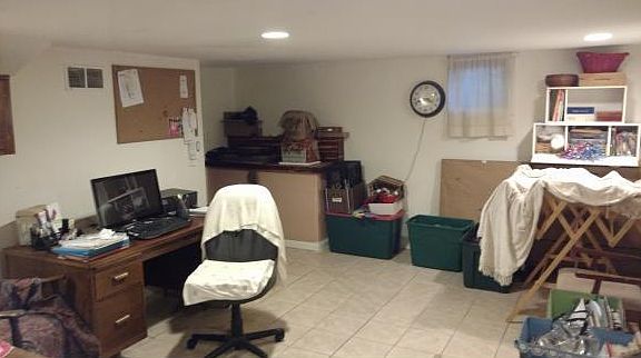 3rd image of 81 Pine St