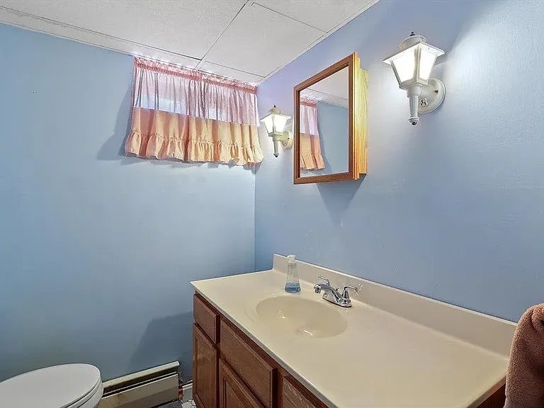 16 Mapleleaf Dr — Photo 17