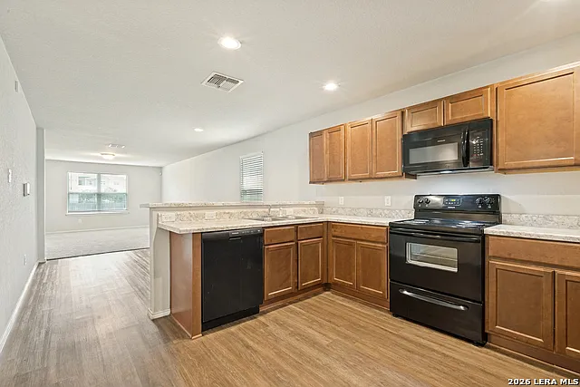 9019 Gibbons Trce — Photo 14