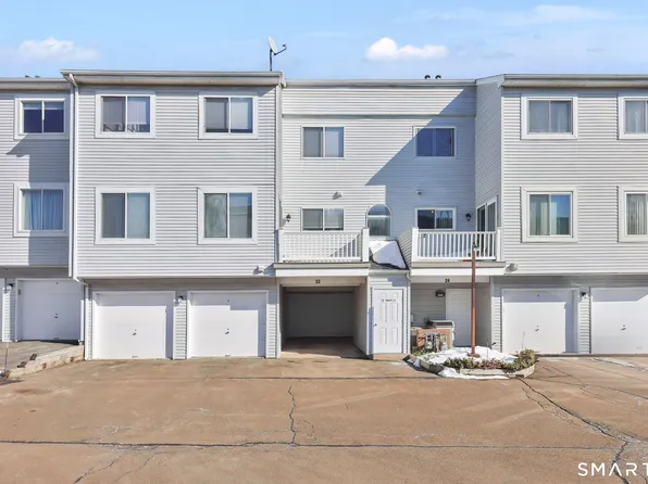 23 Staffordshire Commons Drive #23, Wallingford, CT 06492