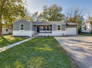 1801 Brook Hollow Dr, Fort Worth, TX 76114