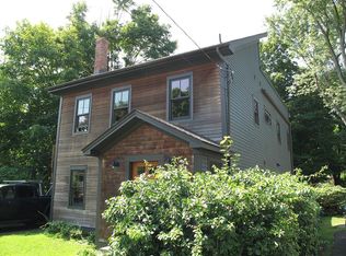 28 Prince St, Red Hook, NY 12571
