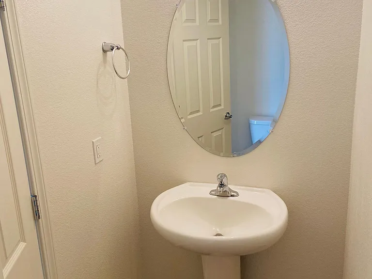3172 Sterling Ridge Cir — Photo 11