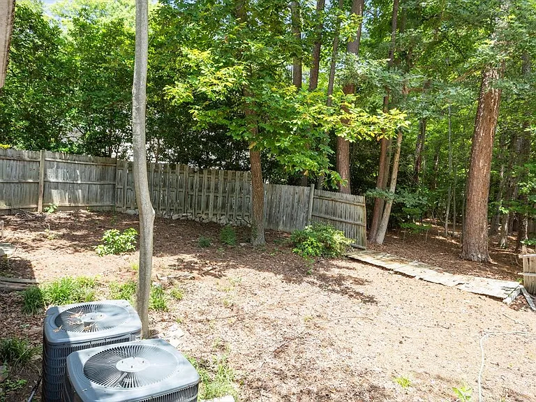 5302 Covey Ct — Photo 29