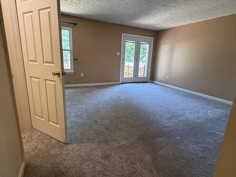 107 Peridot Pl — Photo 17