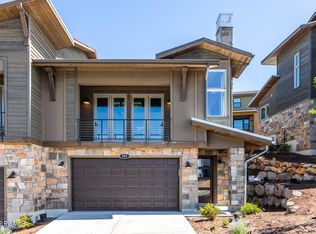 409 E Overlook Dr, Hideout, UT 84036