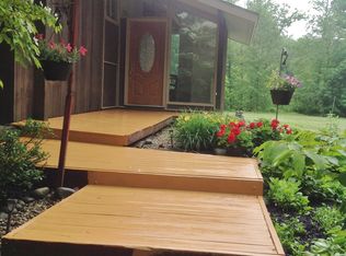 19 Crow Ridge Rd, Voorheesville, NY 12186