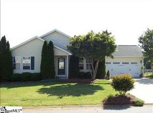 109 High Meadows Ln, Greer, SC 29651