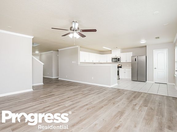 5th image of 3927 Brighton Springs Ln