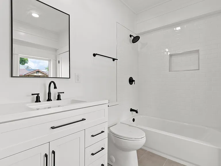 1308 S Lyerly St — Photo 5