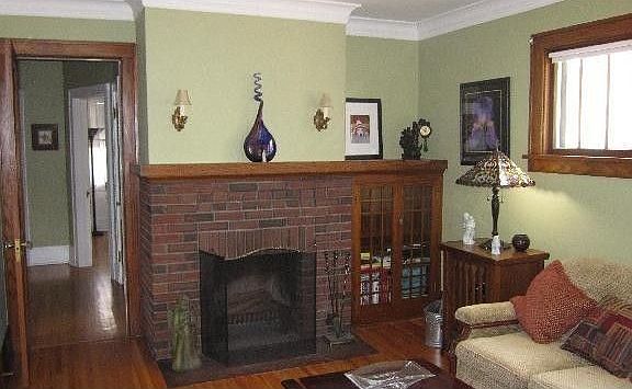 5th image of 1323 Thomas Ave