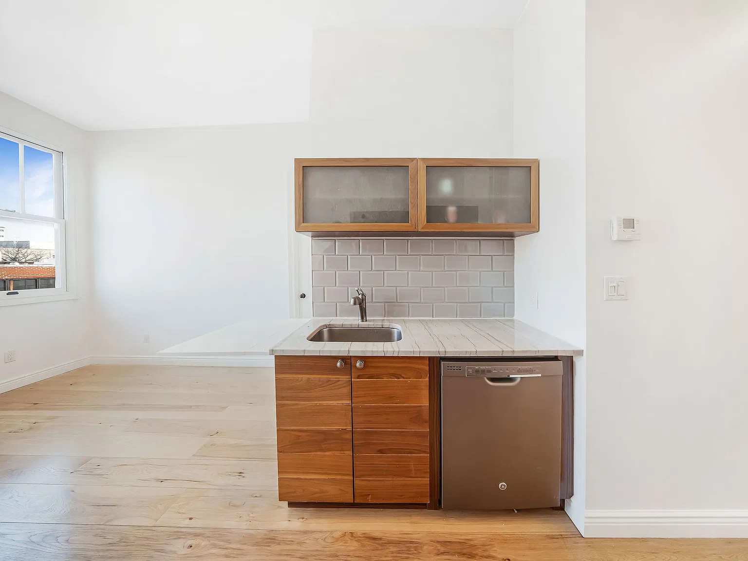 264 Boerum Street — Photo 2