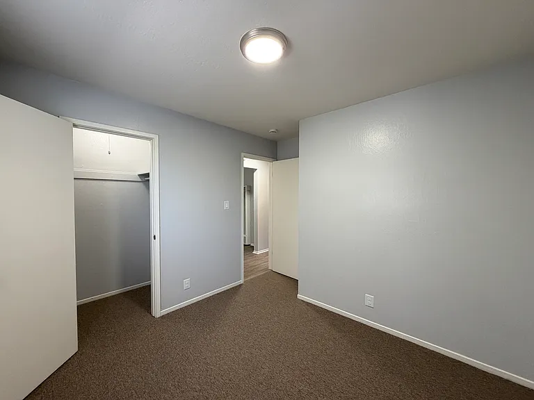 475 Alcatraz Ave — Photo 12