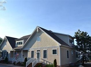202 Point Of View Dr, Lakeside Marblehead, OH 43440