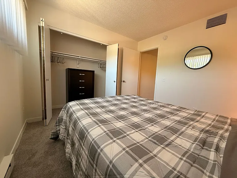 Wingra West Apartments — Photo 22