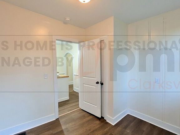 2nd image of 610 Greenwood Ave #A