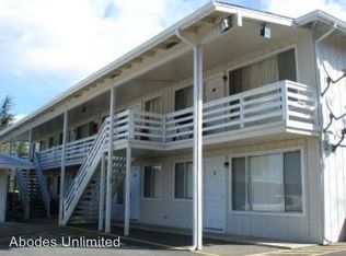 2720 W Jay Ave APT 4, Roseburg, OR 97471