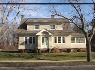 55 State St, Guilford, CT 06437