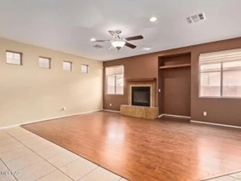3496 N Camino La Jicarrilla — Photo 3