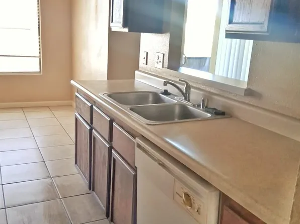 4591 Carriage Park Dr APT C, Las Vegas, NV 89121