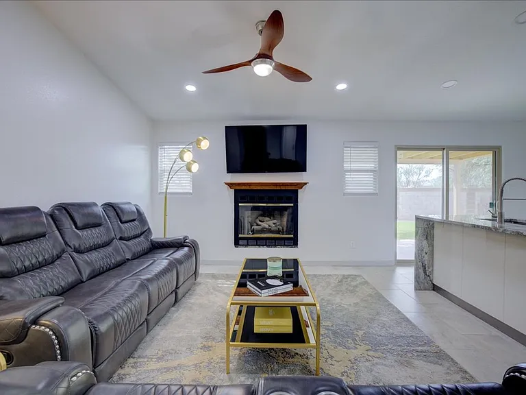 5501 N Lazybrook Pl — Photo 8