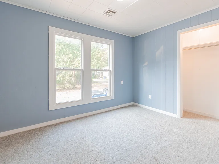2162 W Lowry St — Photo 21
