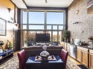 610 Union Ave #2A, Brooklyn, NY 11211