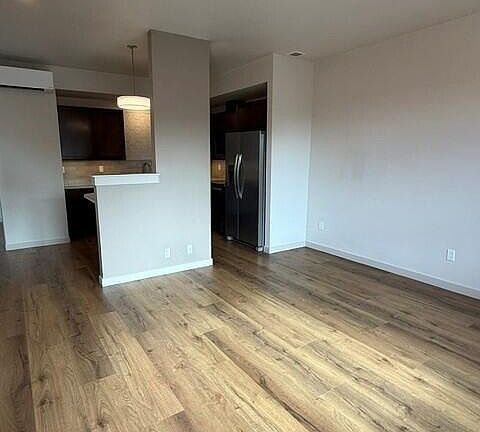 5th image of 801 N 16th Ave #2